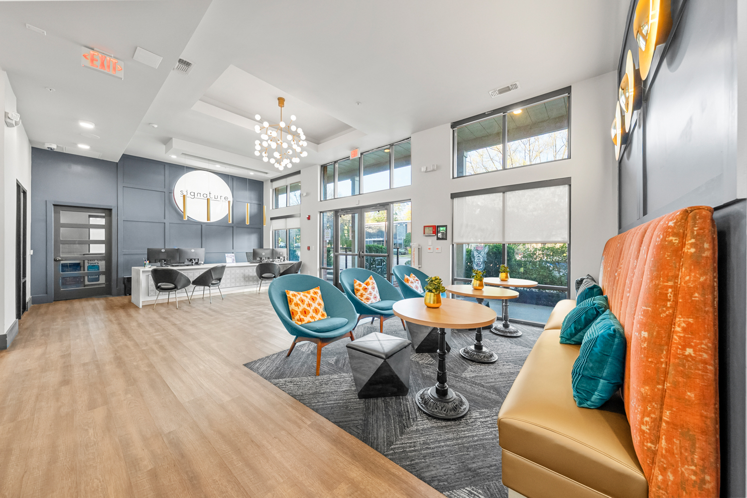 signature 1505 apartments near nc state university leasing office