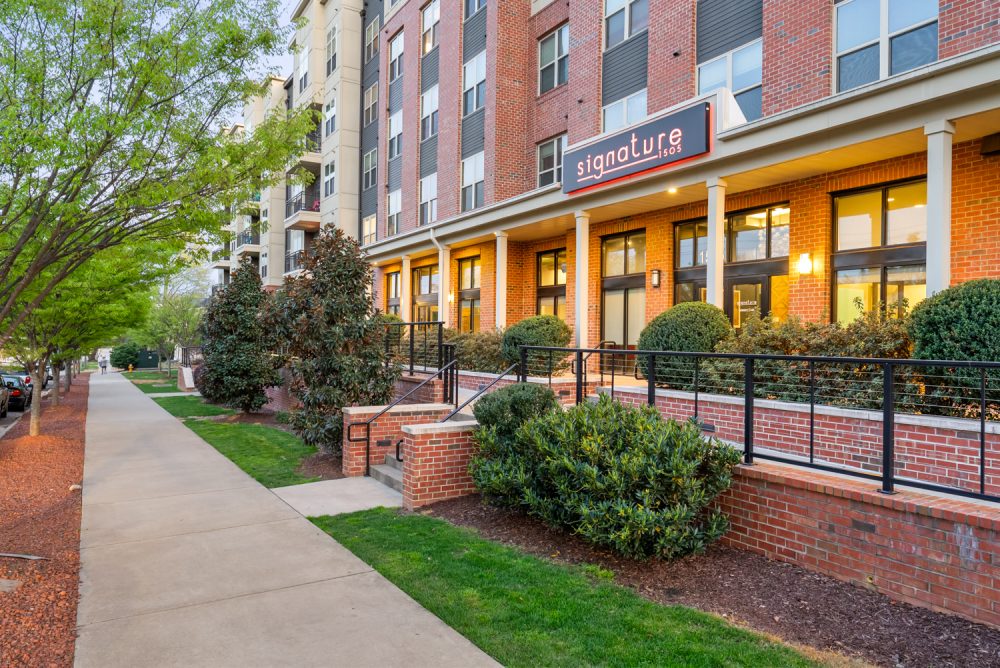 signature 1505 apartments near nc state university main entrance